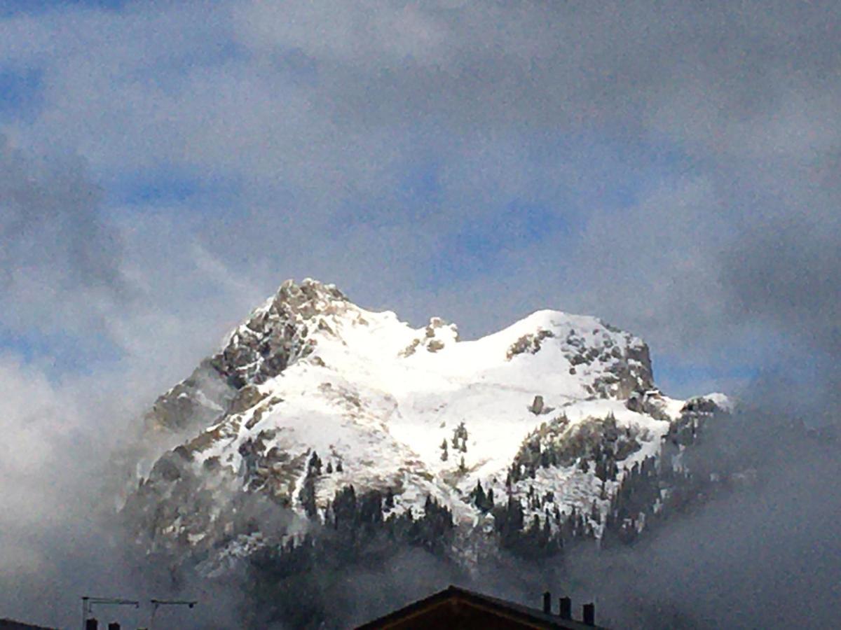 Living Mountain Tannheim Apartment Exterior foto